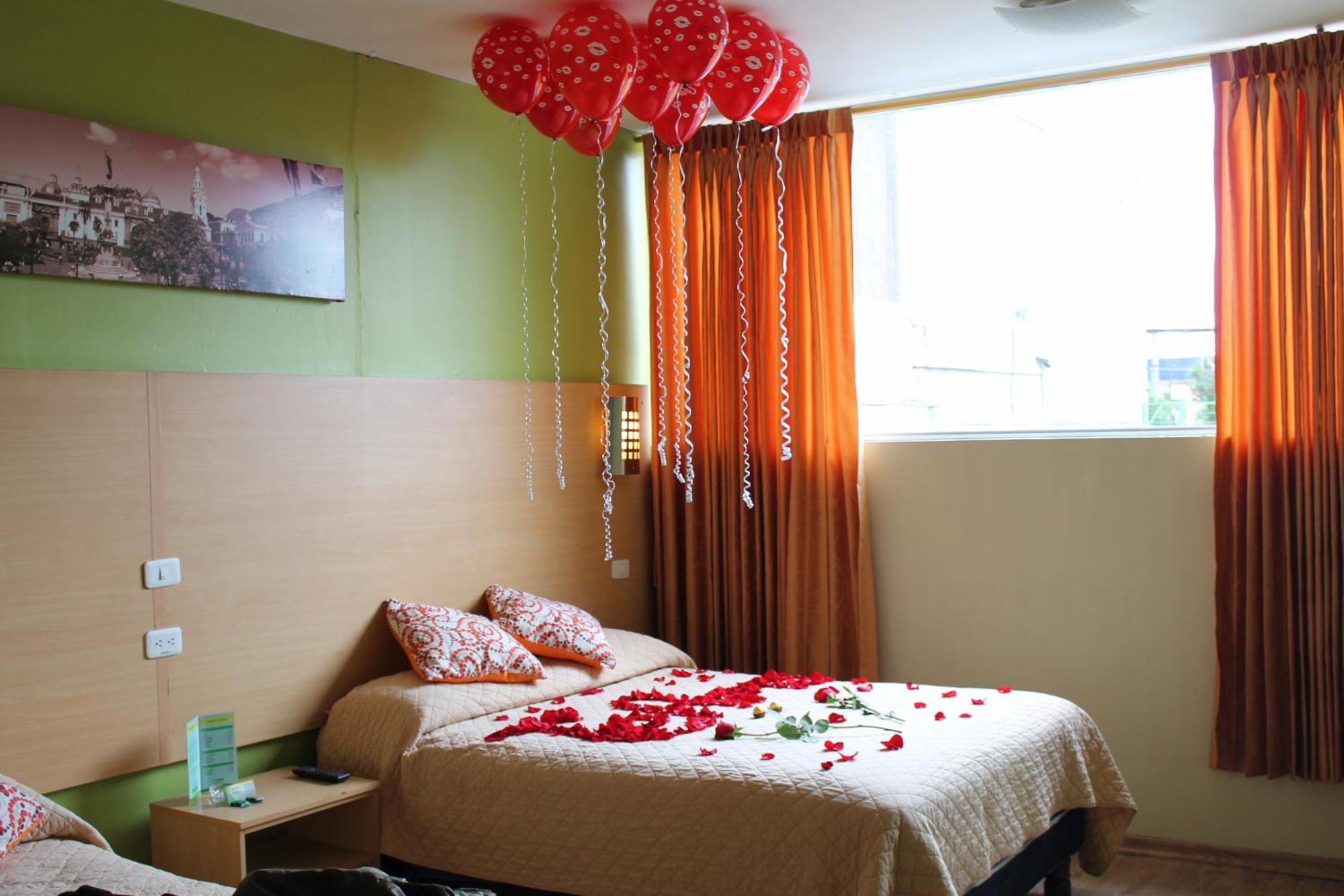Hostal Terra 2 - El Condado Quito Ngoại thất bức ảnh